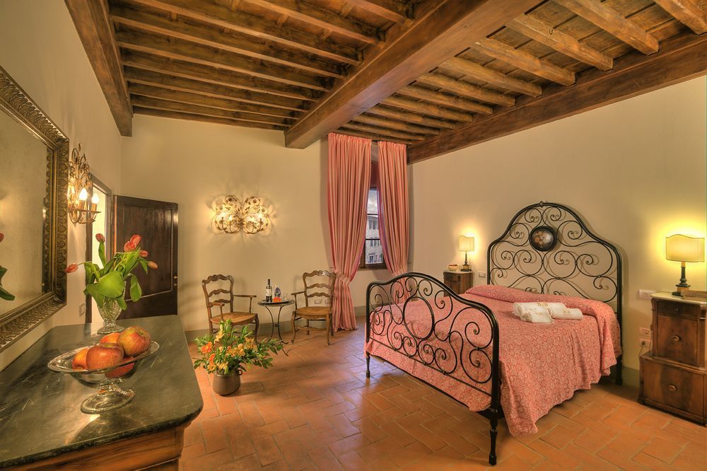 Palazzo Malaspina B&B San Donato in Poggio エクステリア 写真