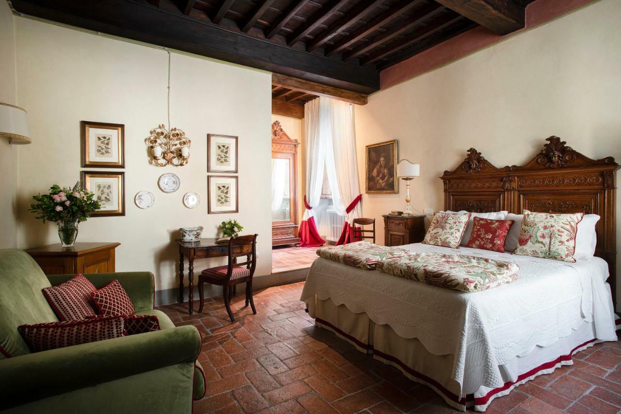 Palazzo Malaspina B&B San Donato in Poggio エクステリア 写真