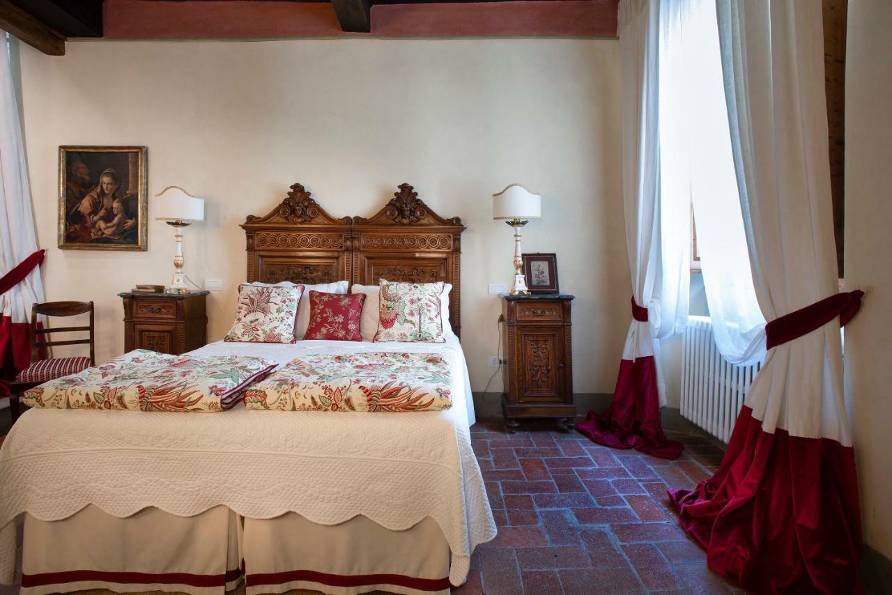 Palazzo Malaspina B&B San Donato in Poggio エクステリア 写真