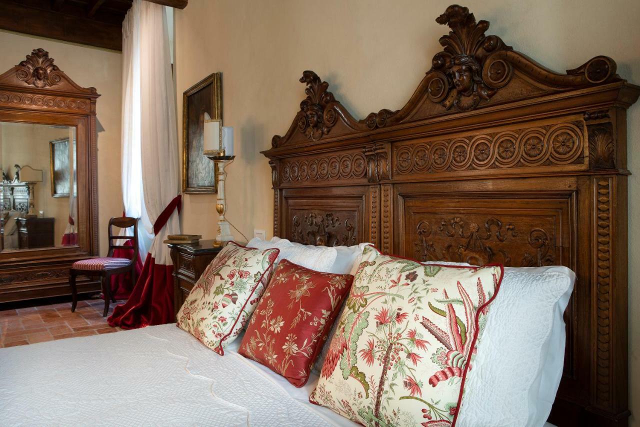 Palazzo Malaspina B&B San Donato in Poggio エクステリア 写真